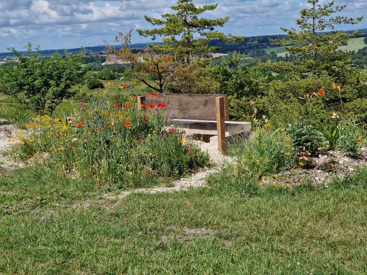 Périgord Inattendu - Village Fleuri Saint-Paul Lizonne