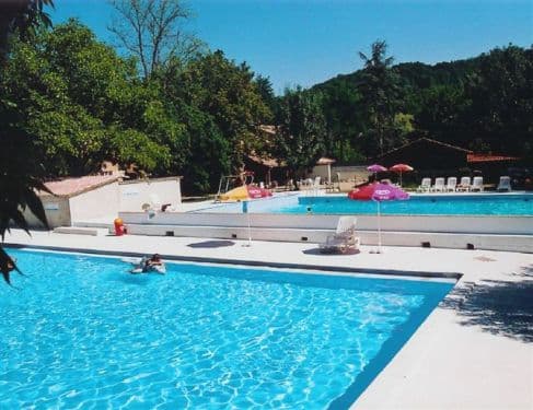 SaintHilairedeLusignan_CampingleMoulindeMellet_piscine