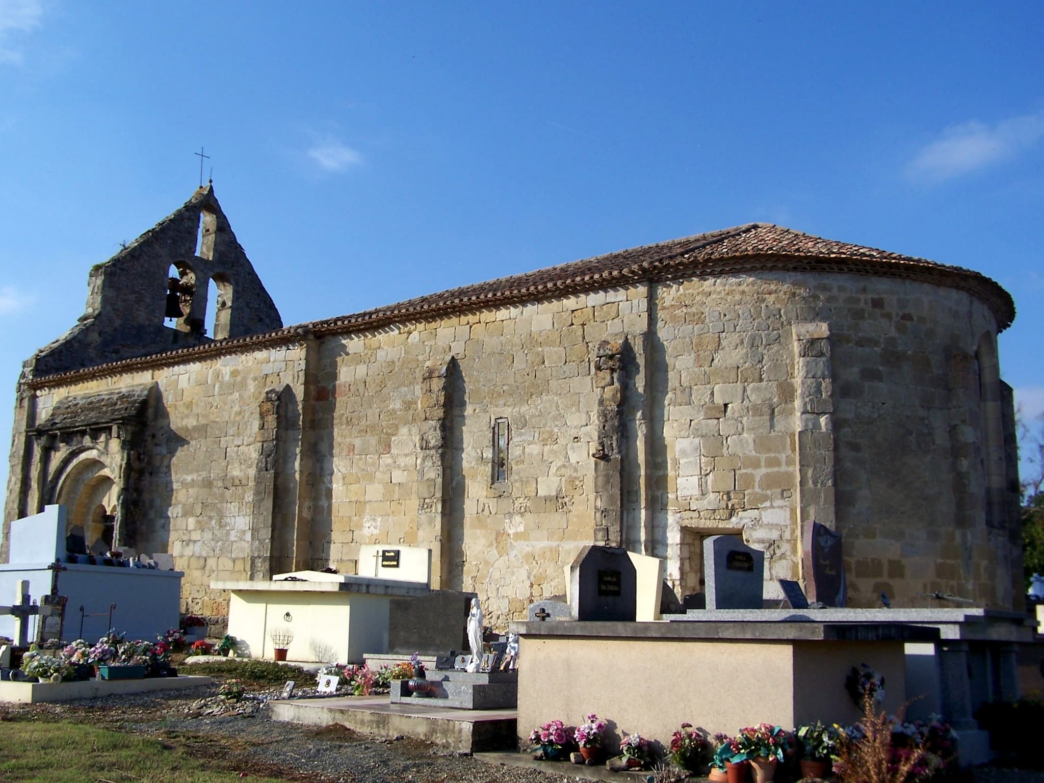 Sainte-Colombe-de-Duras_Église_01