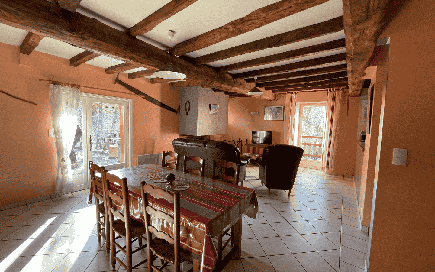 Salle à manger Maison Echeto Pays Basque Soule