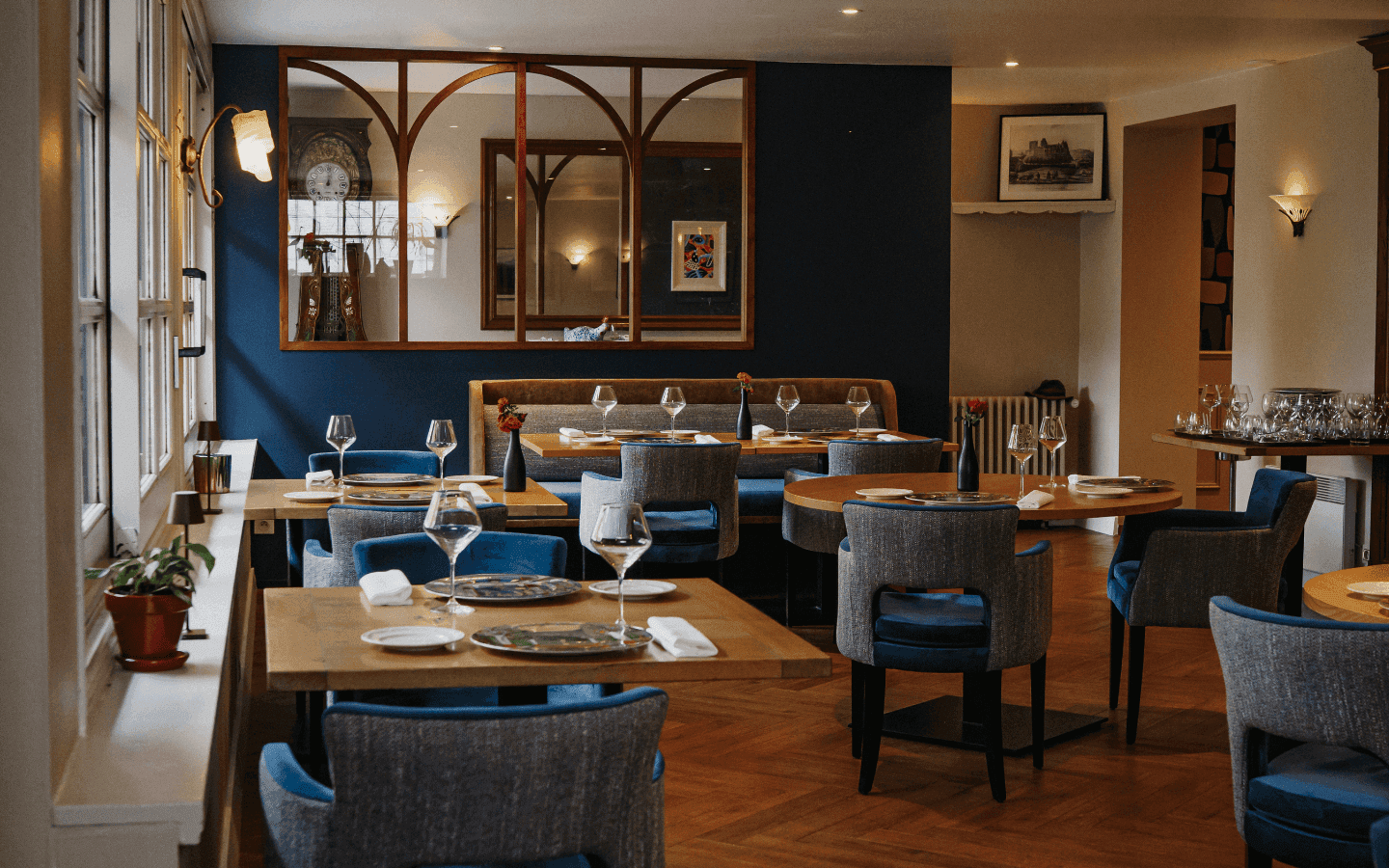 Salle de restaurant-ambiance feutrée-restaurant gastronomique