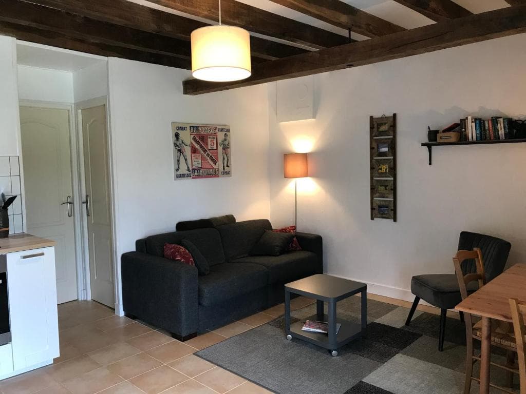 Salon (2)