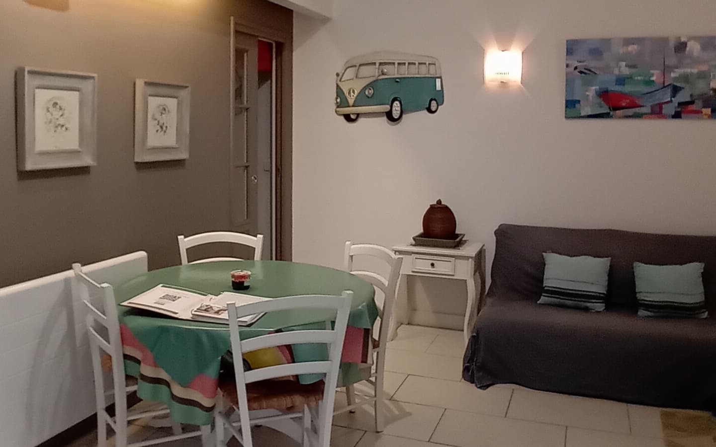 Salon2_1440x900