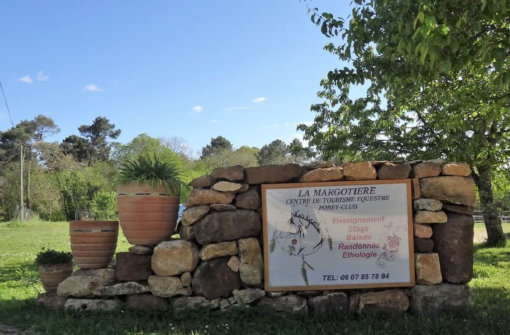 Ferme Equestre La Margotière
