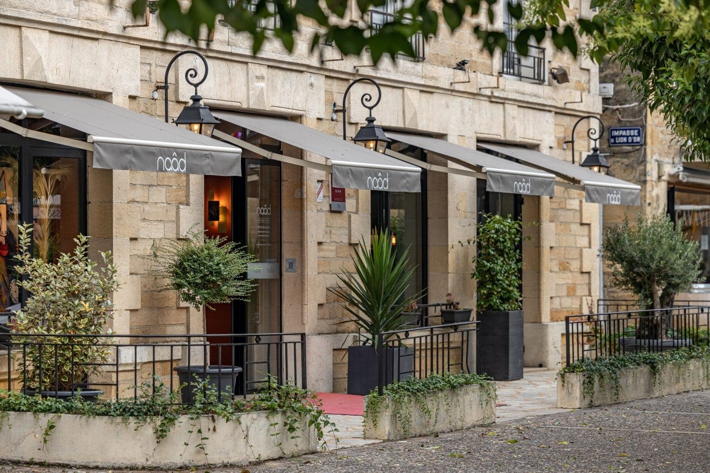 Sarlat-hotel-Naad-exterieur-1400x933