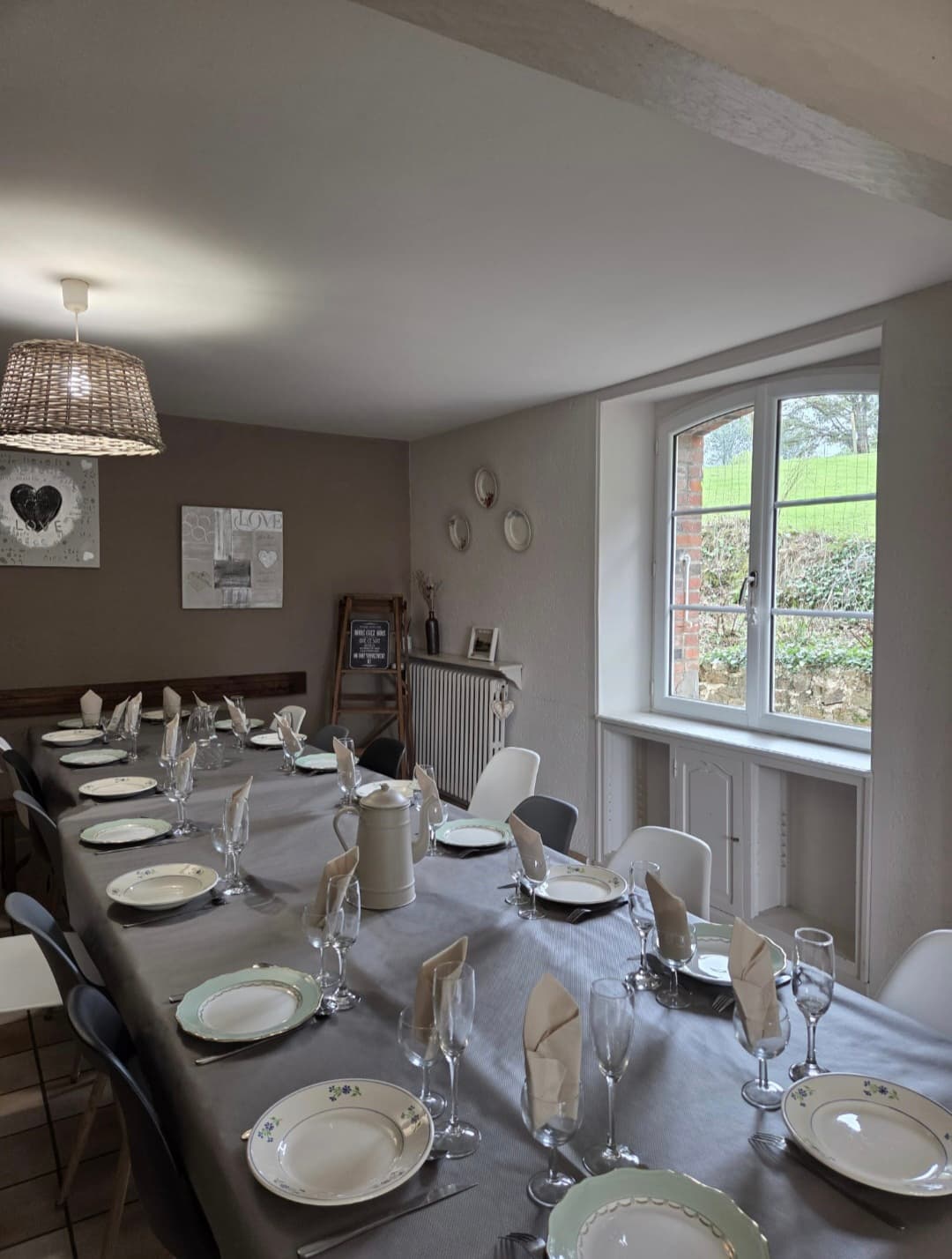 SALLE A MANGER