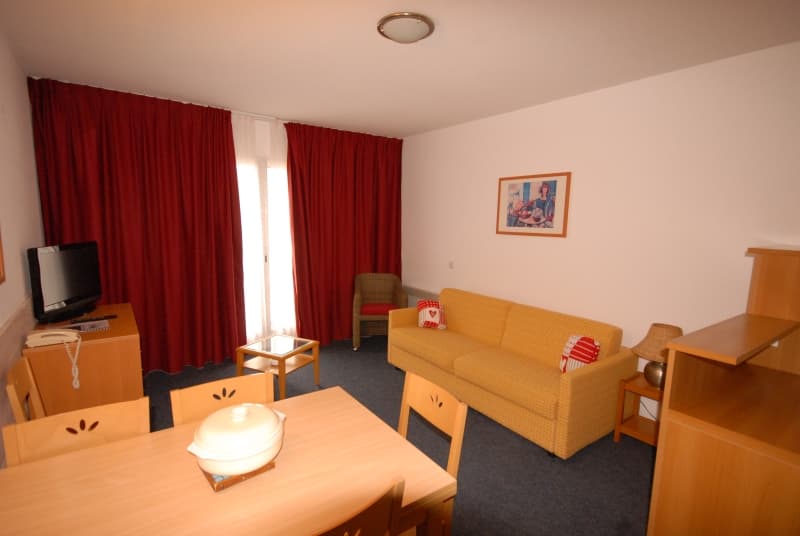 AGENCE BARROSO - LE CHALET 09 SEJOUR