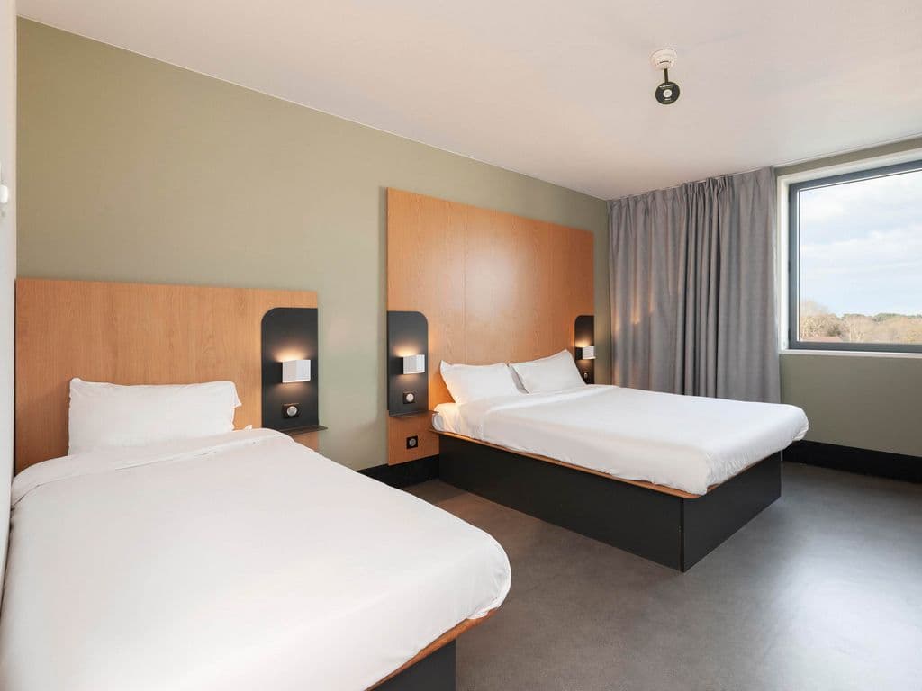 TS2025- HOTEL BNB CHB2