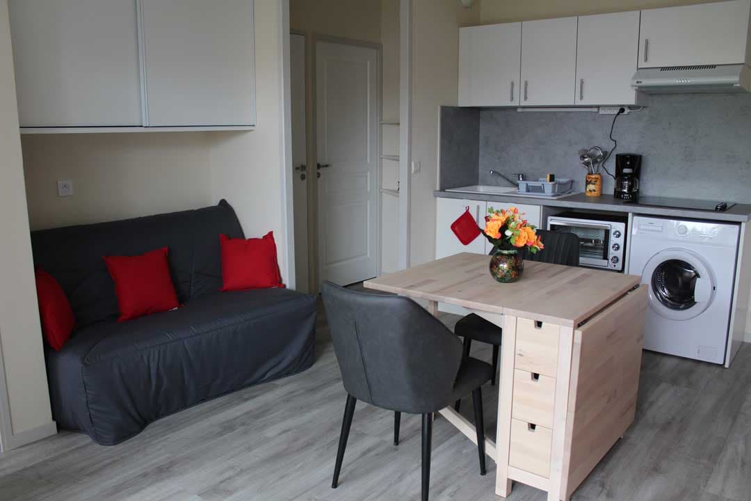 Table-a-manger-et-cuisine-LANIECE