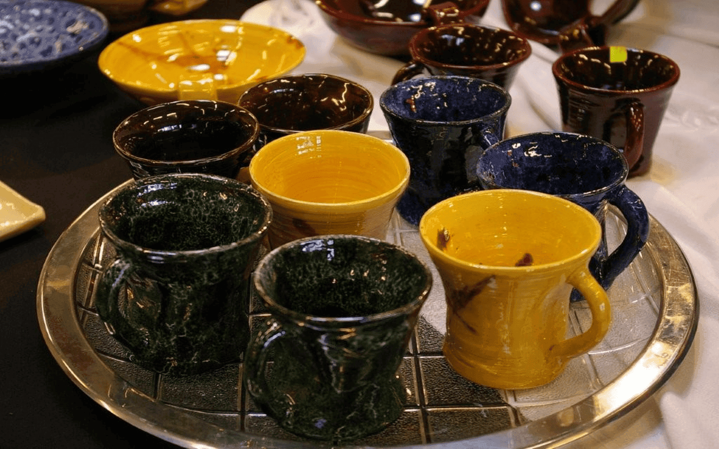 Tasses-1440x900 (1)