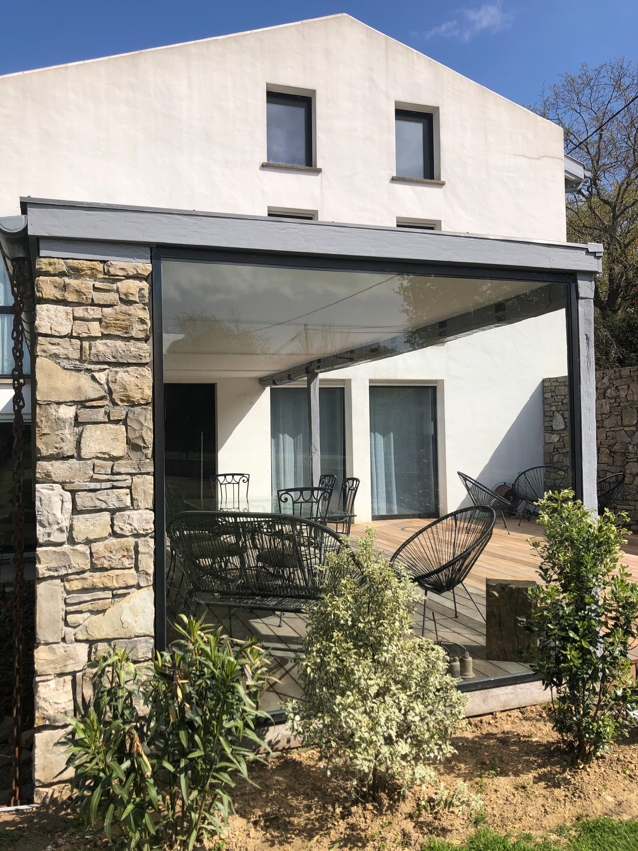 Terrasse avec une plancha