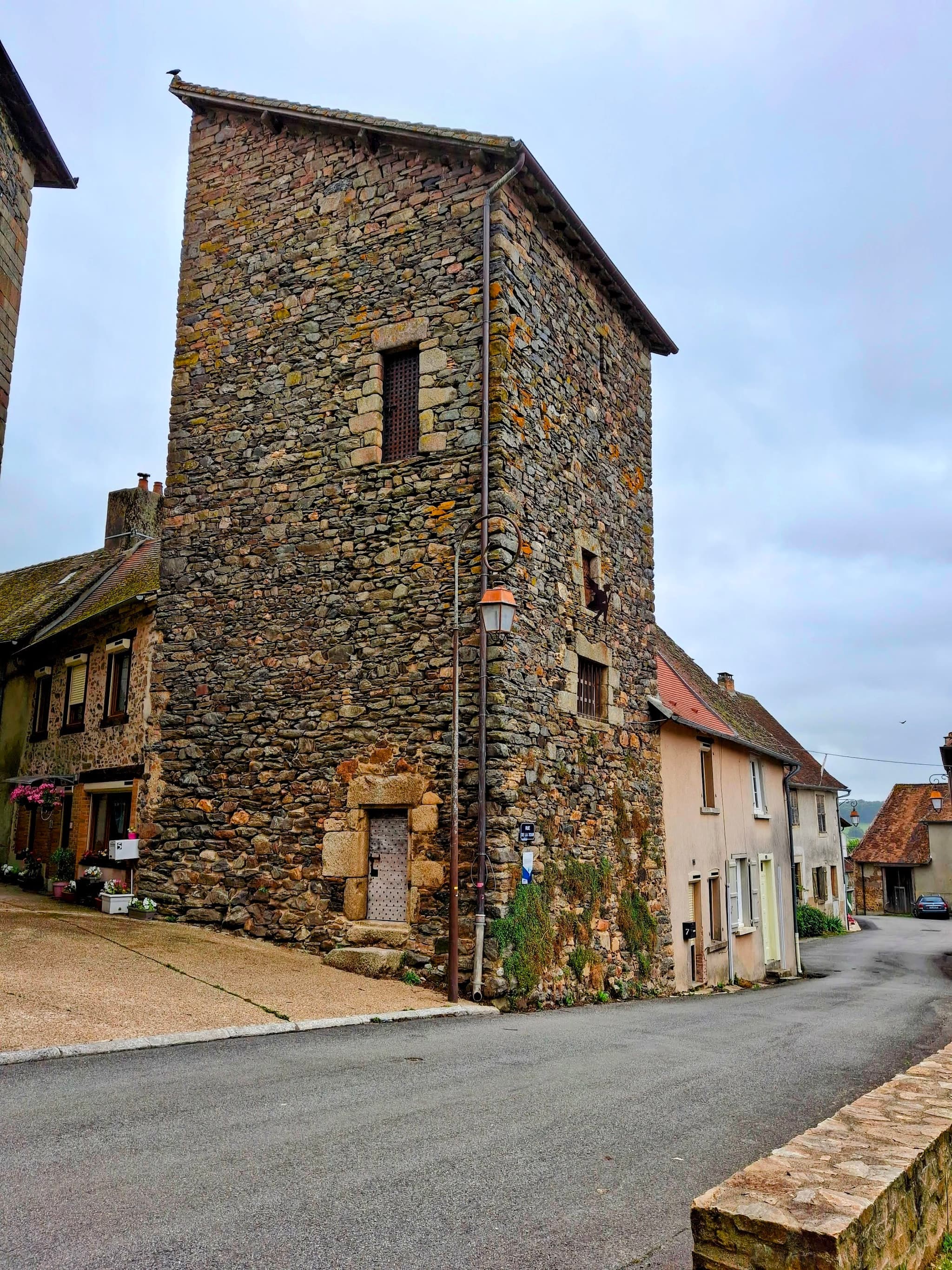 Tour de St Germain les Belles