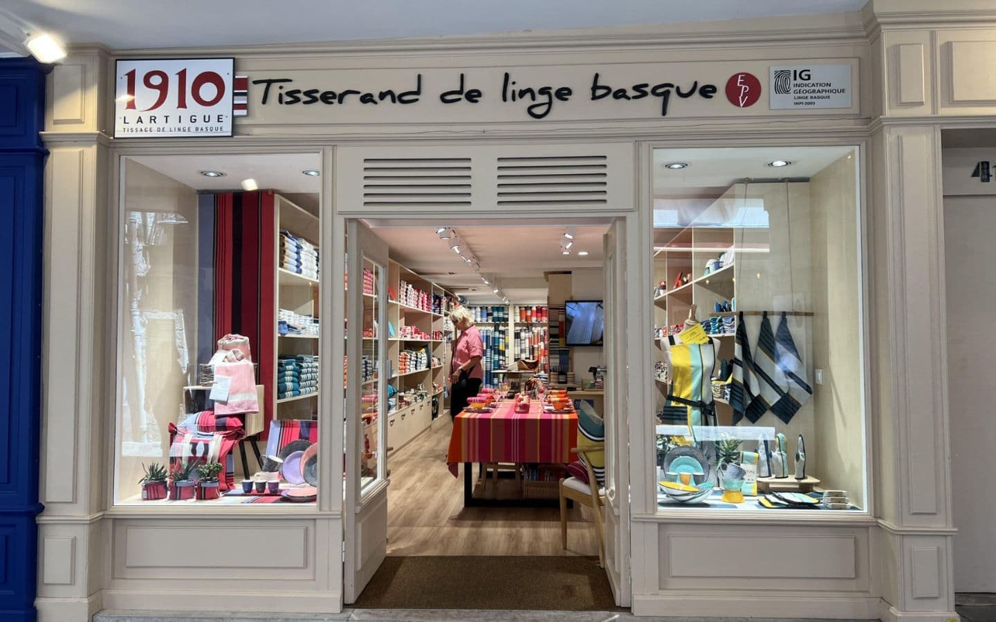 Devanture magasin Lartigue bayonne
