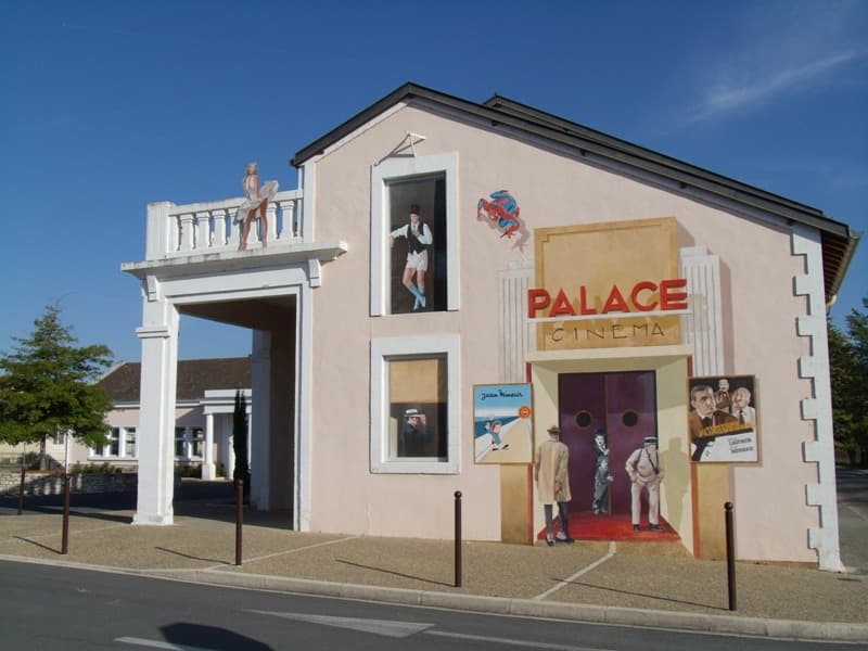 Trompe-l'oeil NEUVIC Cinéma