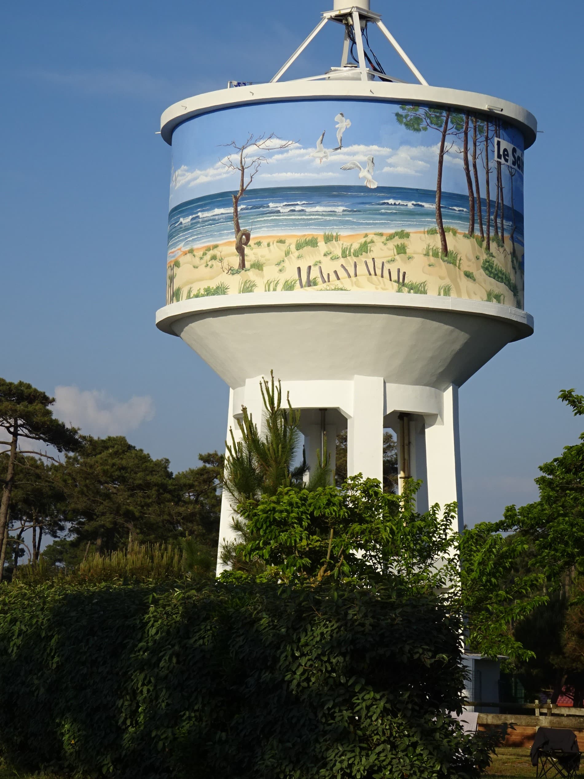 VSG-Larose-chateau-d-eau-2