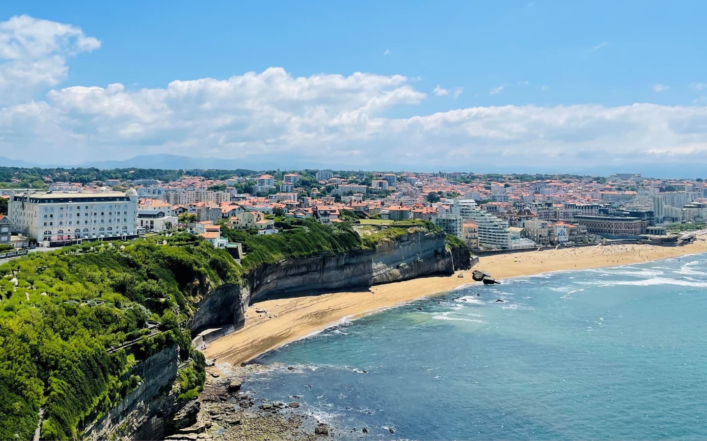 Vue panoramique de Biarritz depuis le Phare