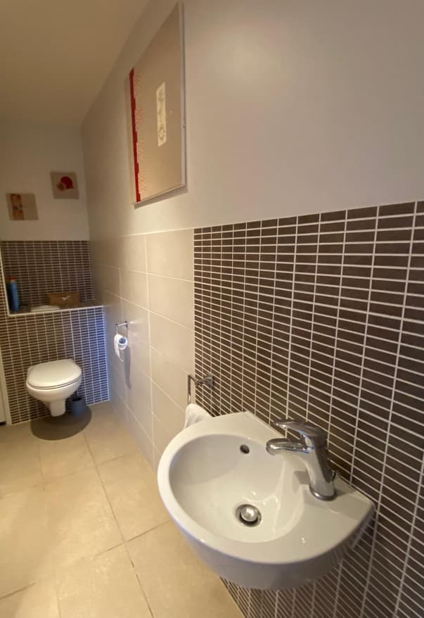 WC 2