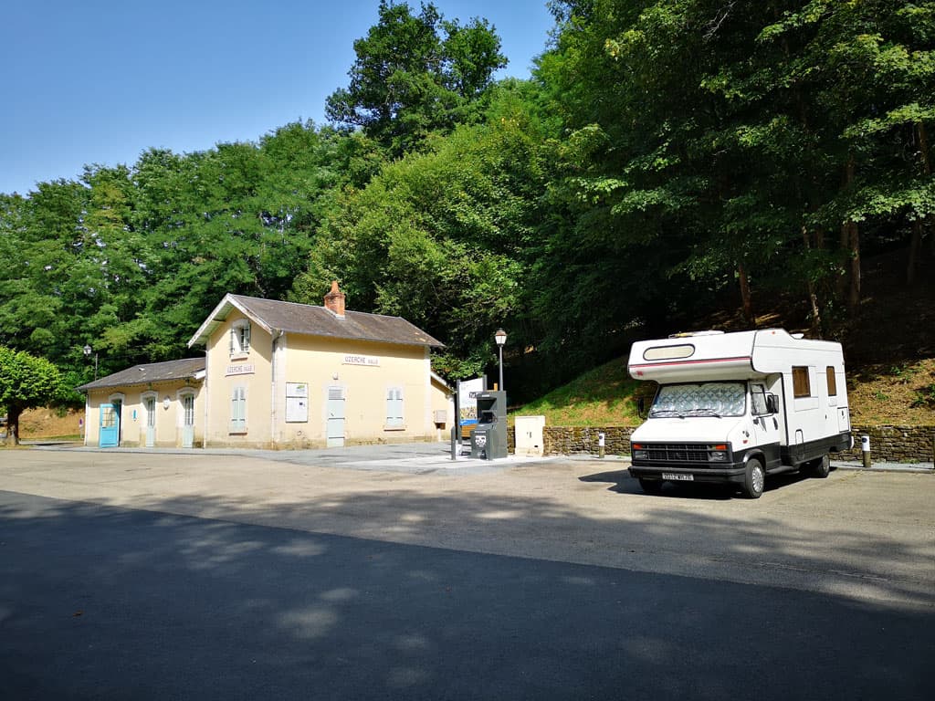Aire d'accueil de camping-cars d'Uzerche_4