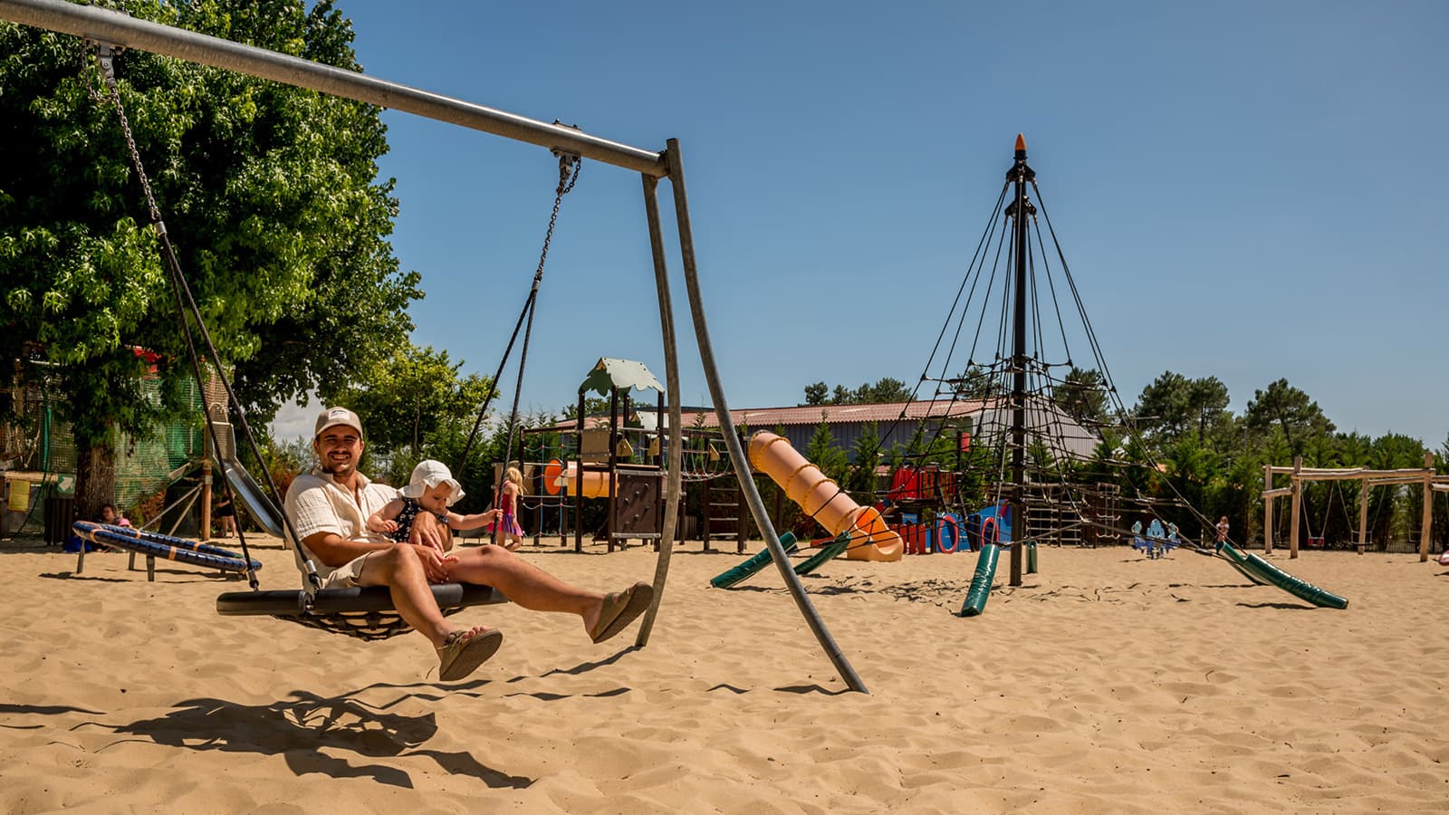 camping le Vieux Port aire-de-jeu-(1)