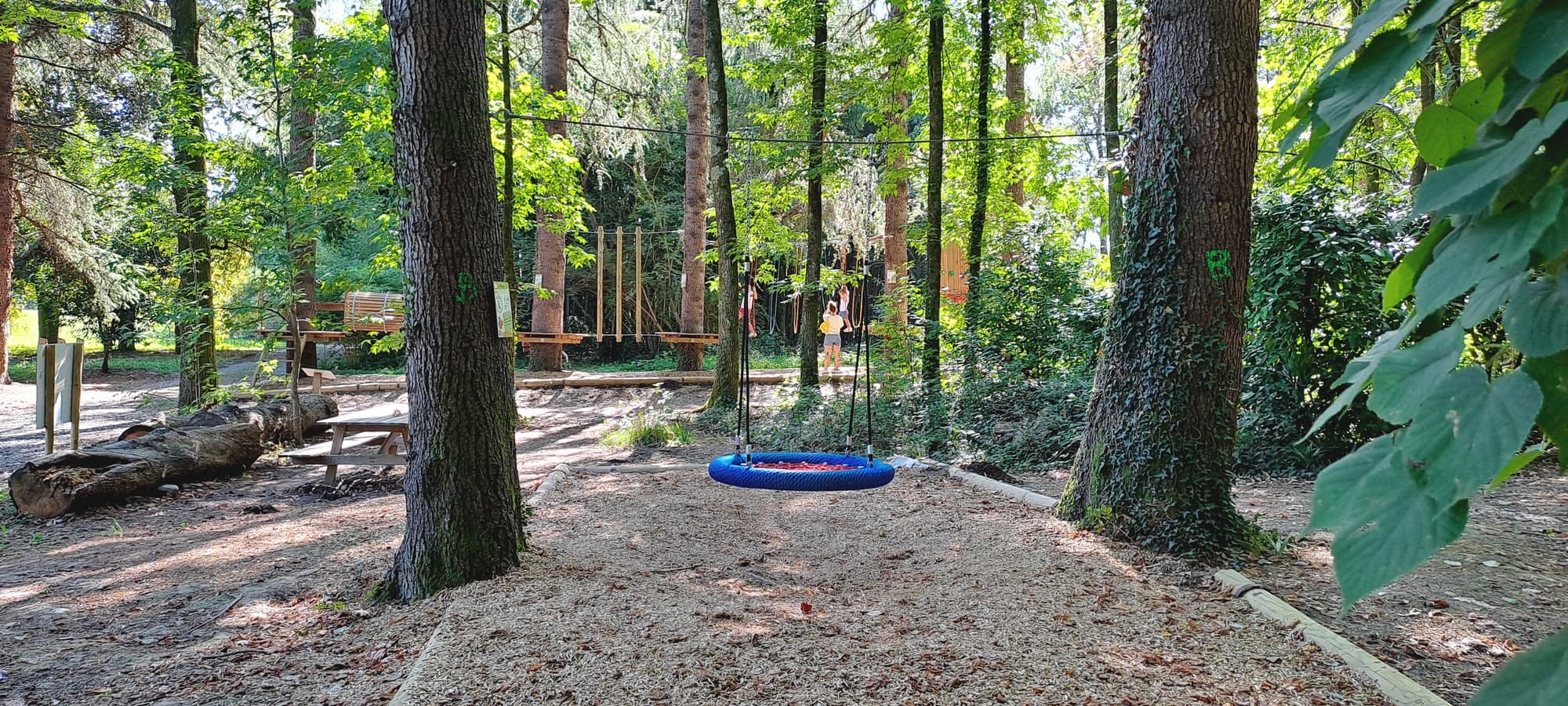 aire-de-jeux-enfants-lons-10