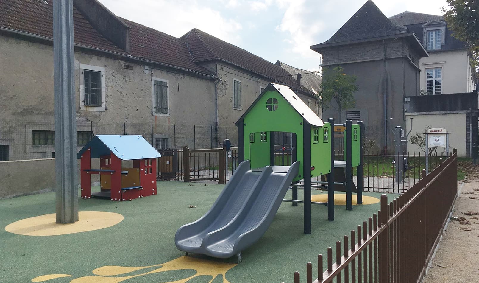 aire-de-jeux-mauleon-soule