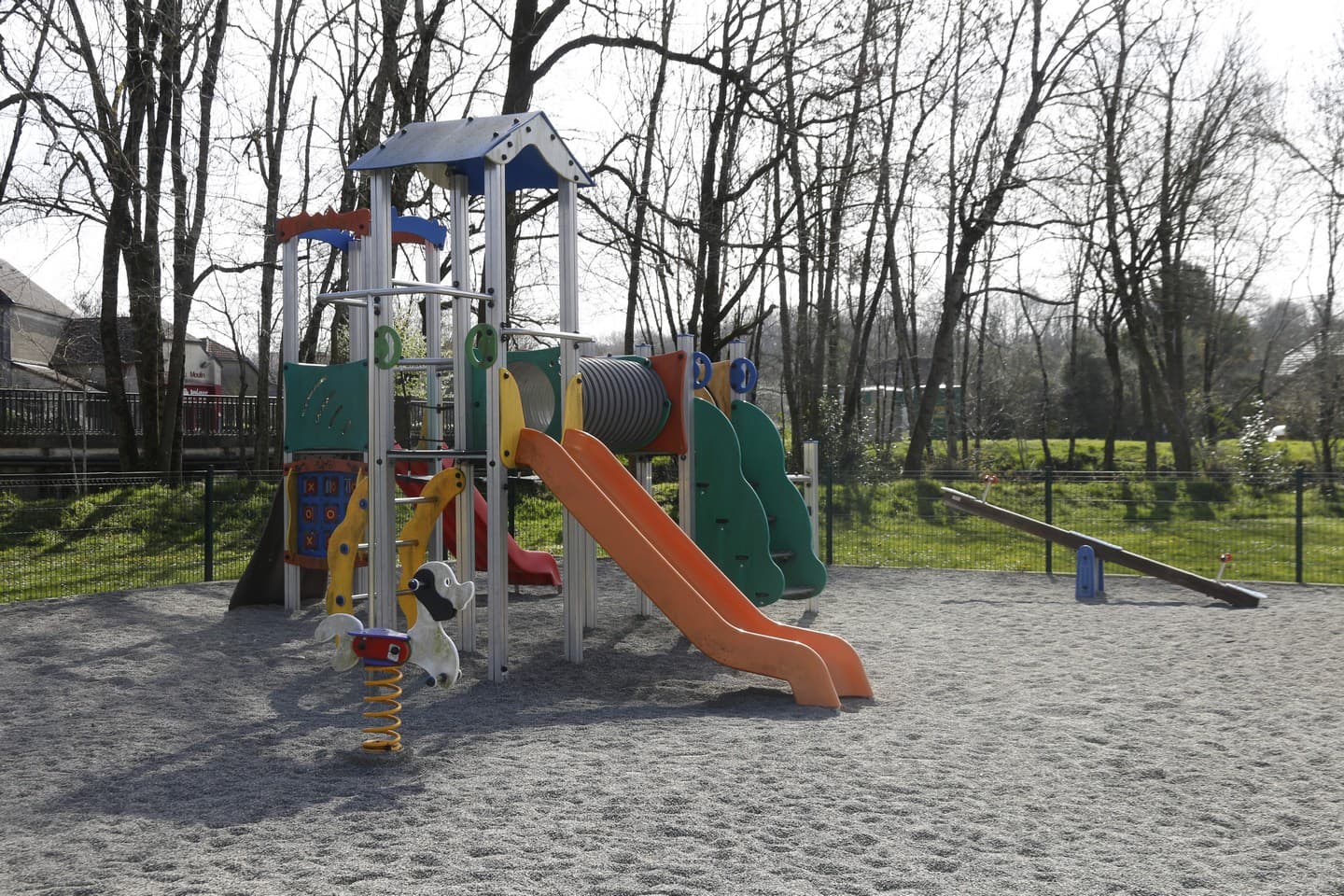 aire de jeux ousse 03