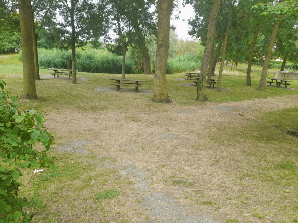 aire de pique nique sainte verge