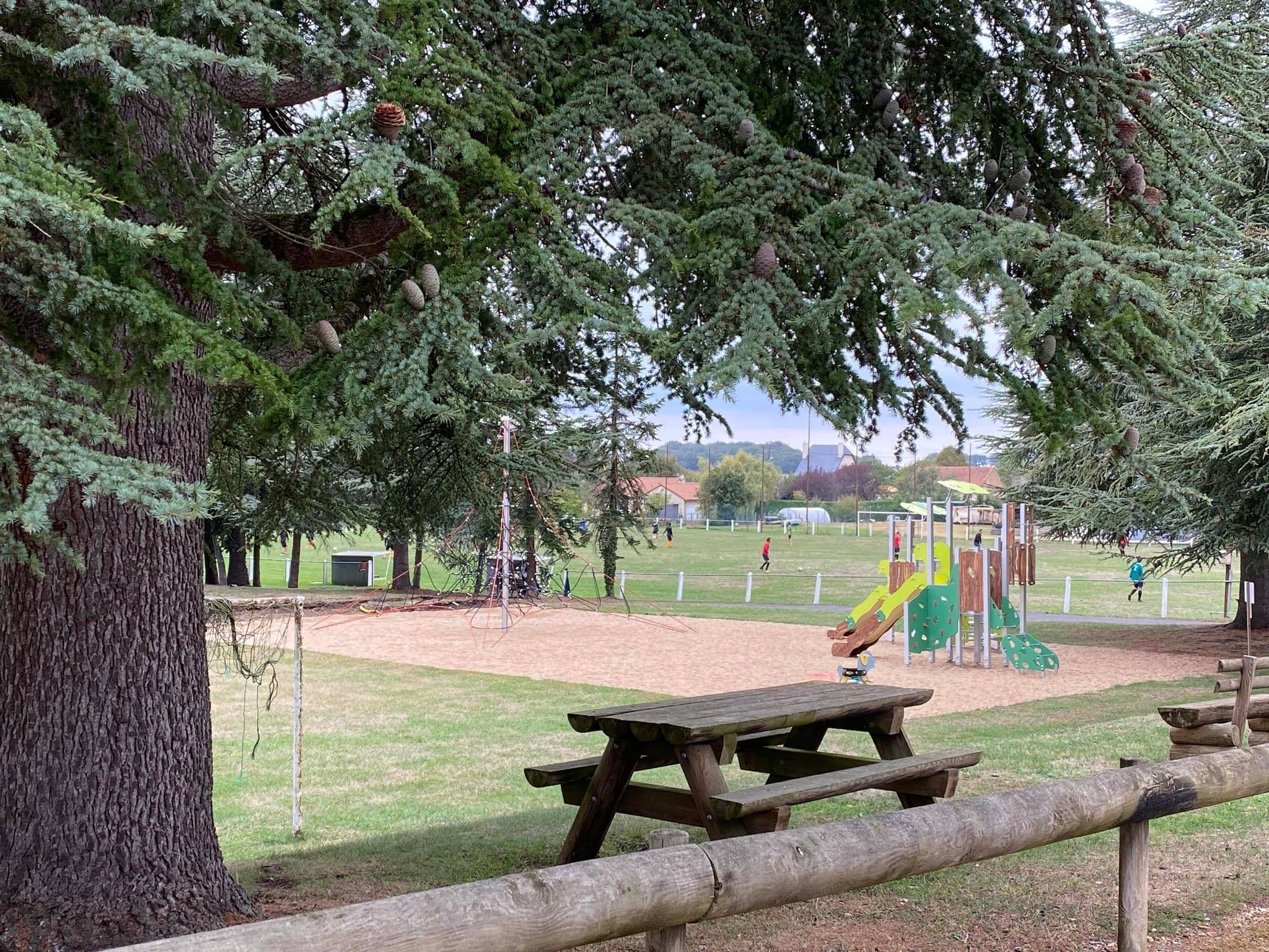 Aire de loisirs de Bouresse