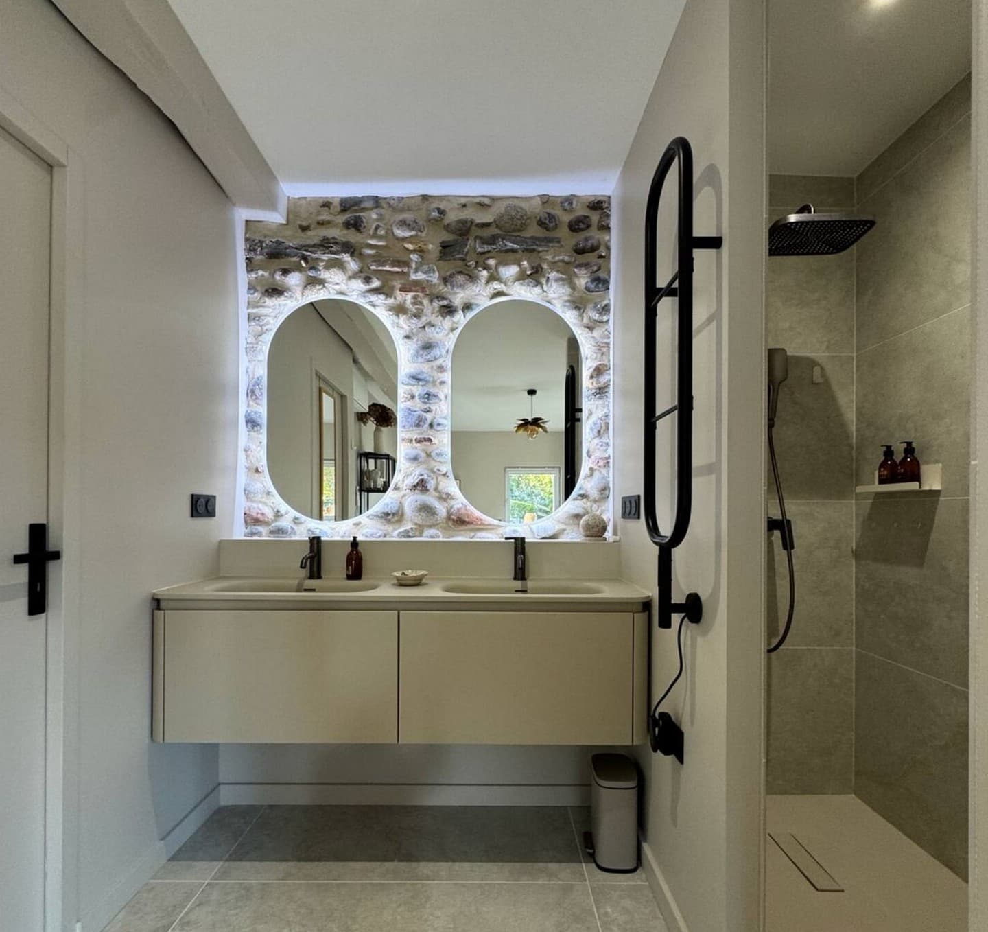 Maison Maün - Gelos - salle de bain