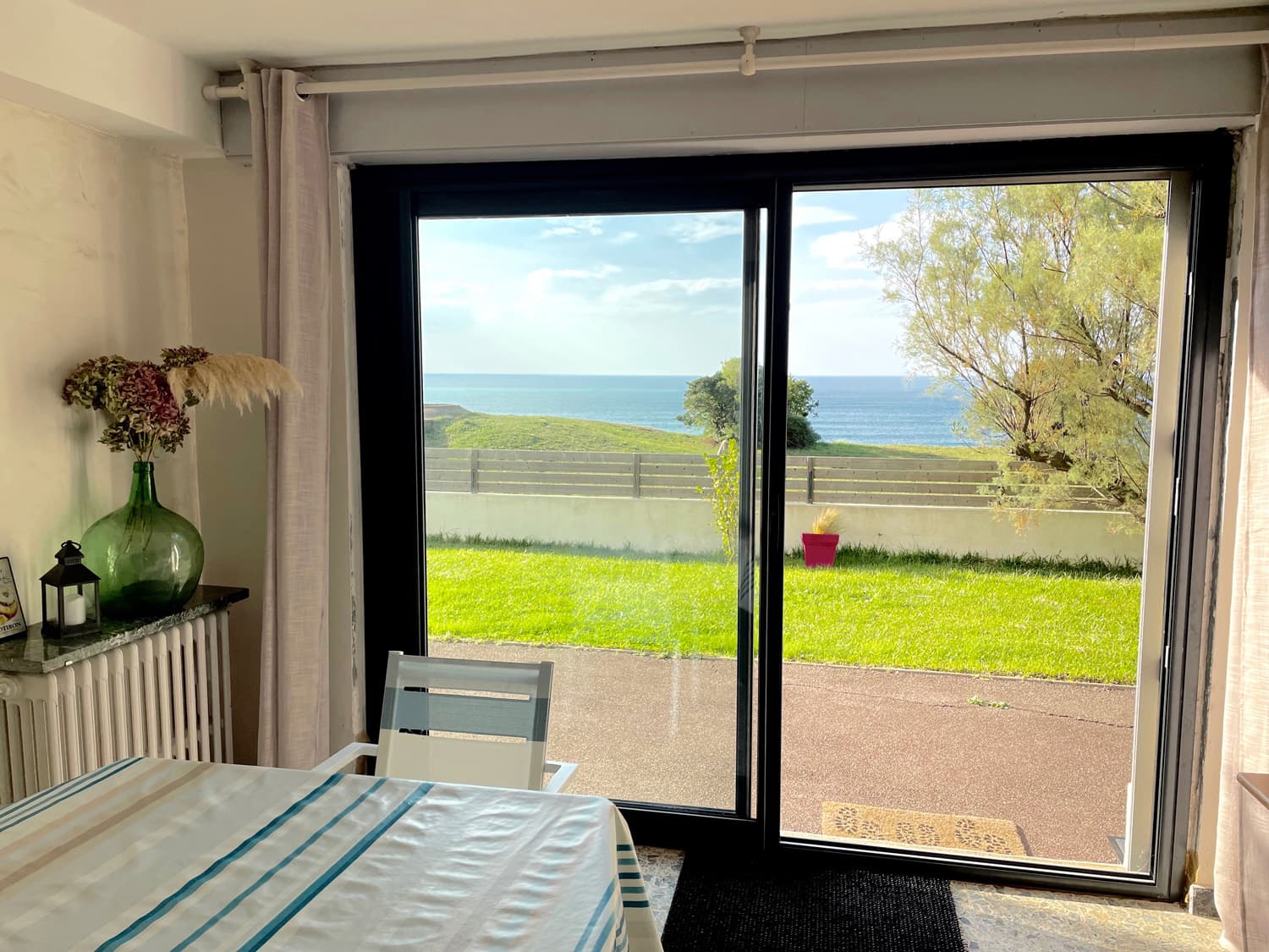 APPARTEMENT LE GRAND LARGE ANG2330
