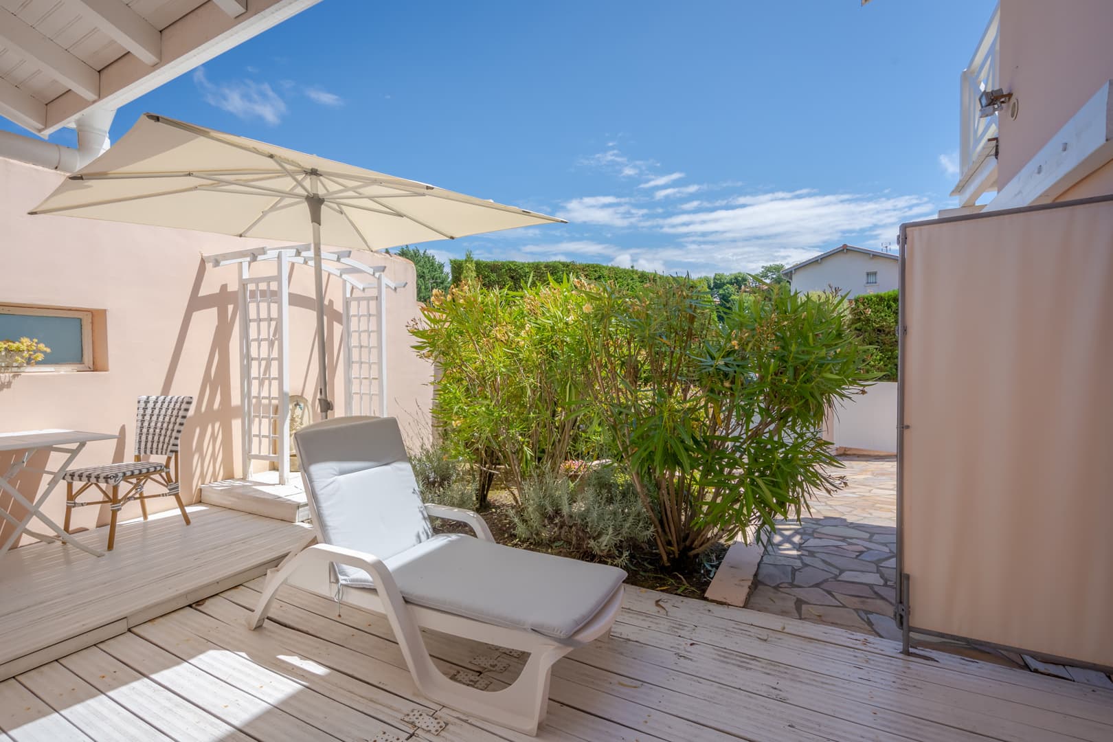 APPARTEMENT GRENO ANG1217