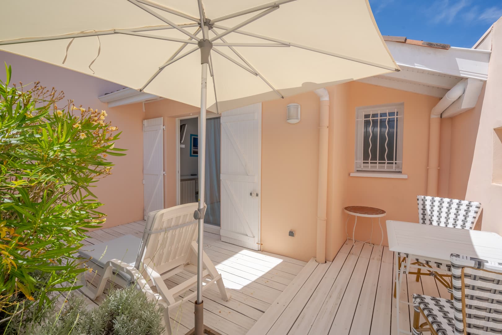 APPARTEMENT GRENO ANG1217