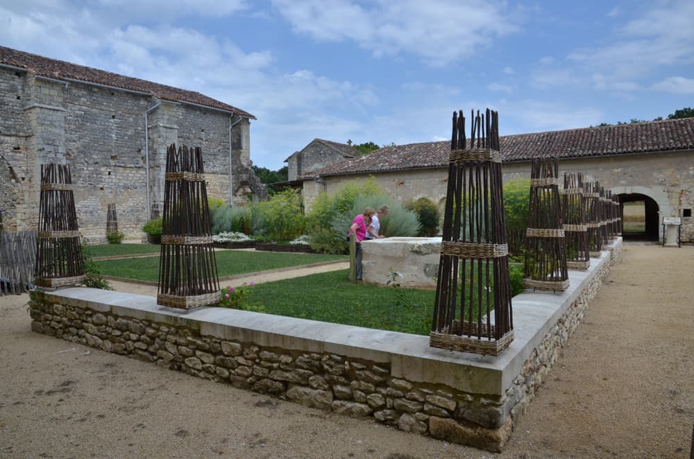Abbaye de l'Étoile Cloitre