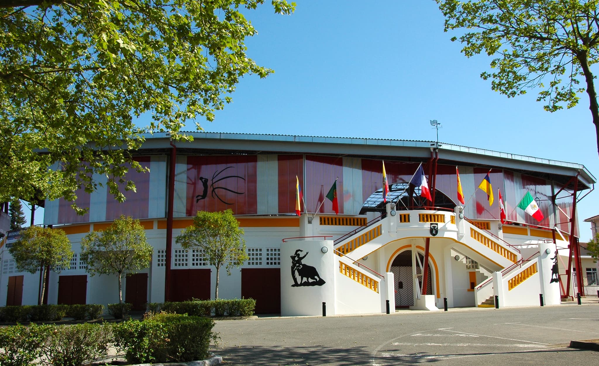 2018_POMAREZ_Arènes