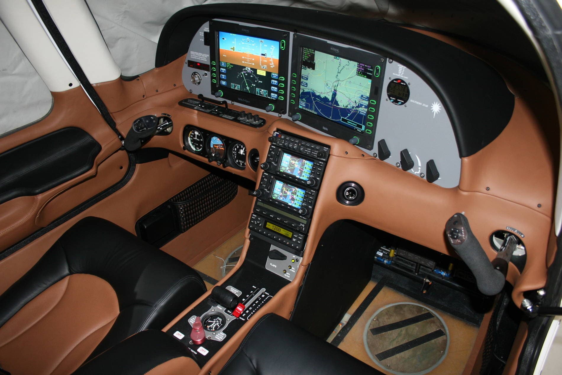 intérieur cuir aviation
