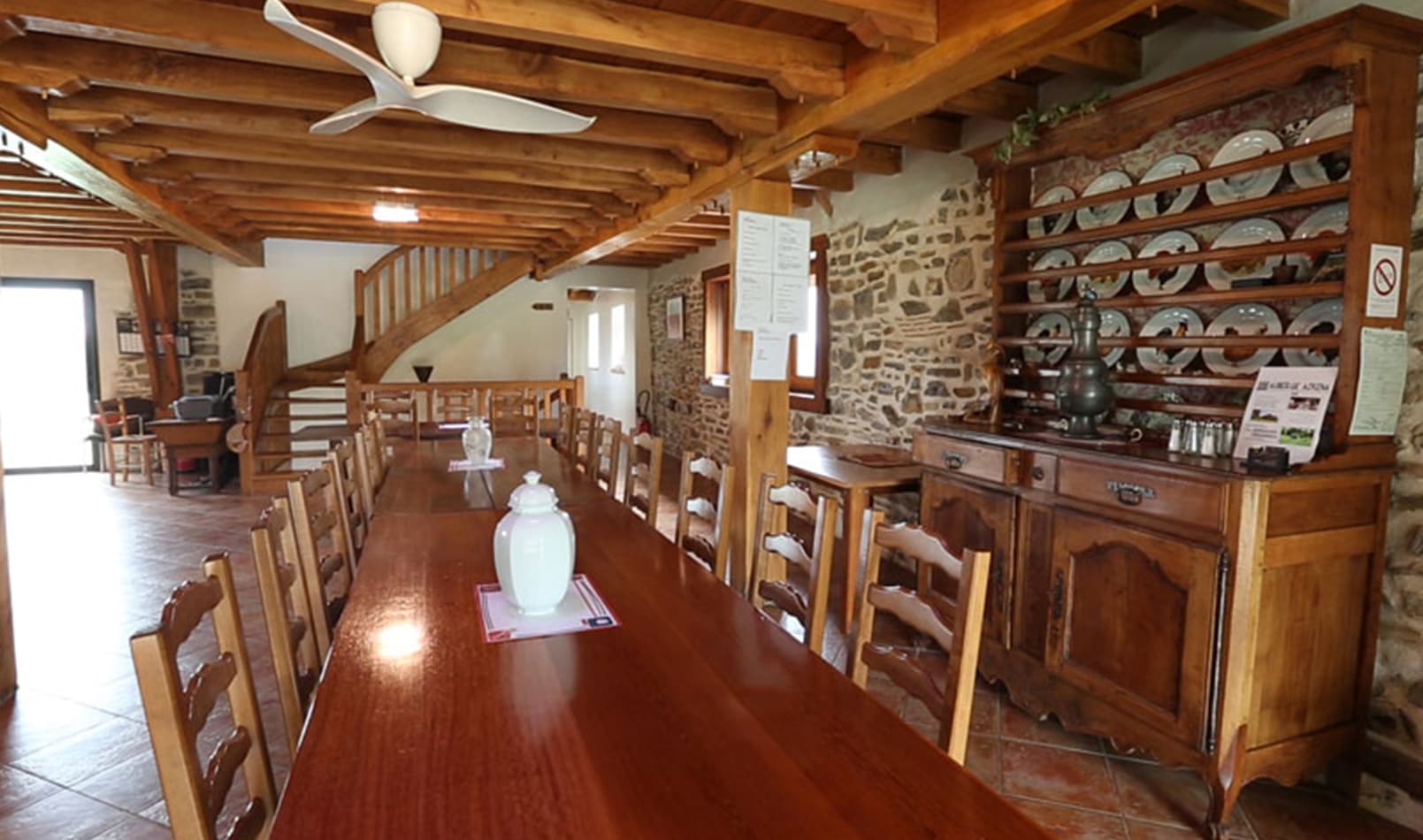 Chambres d'hôtes Pays Basque Azkena Salle à manger