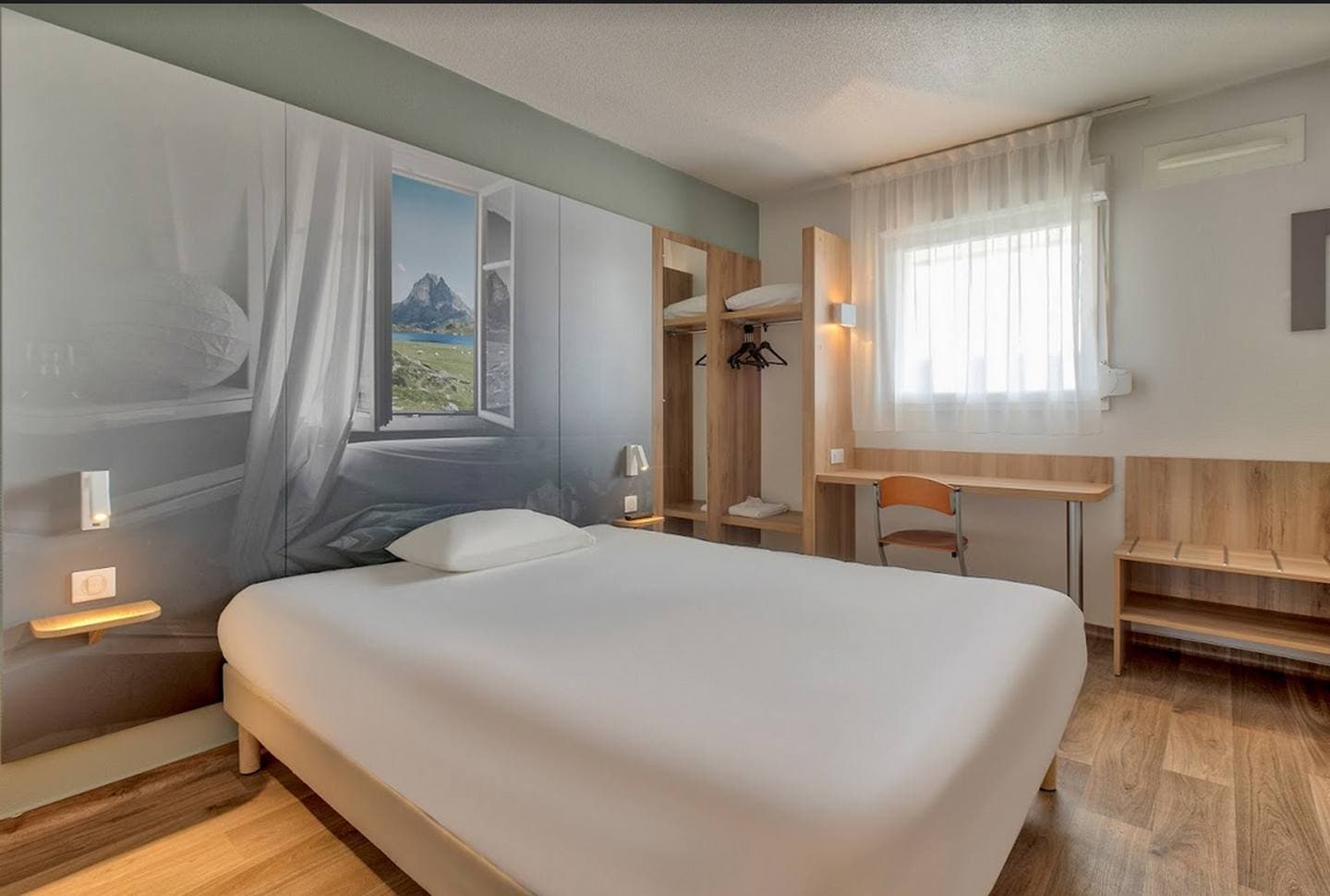 Hôtel B & B - lescar - chambre une personne