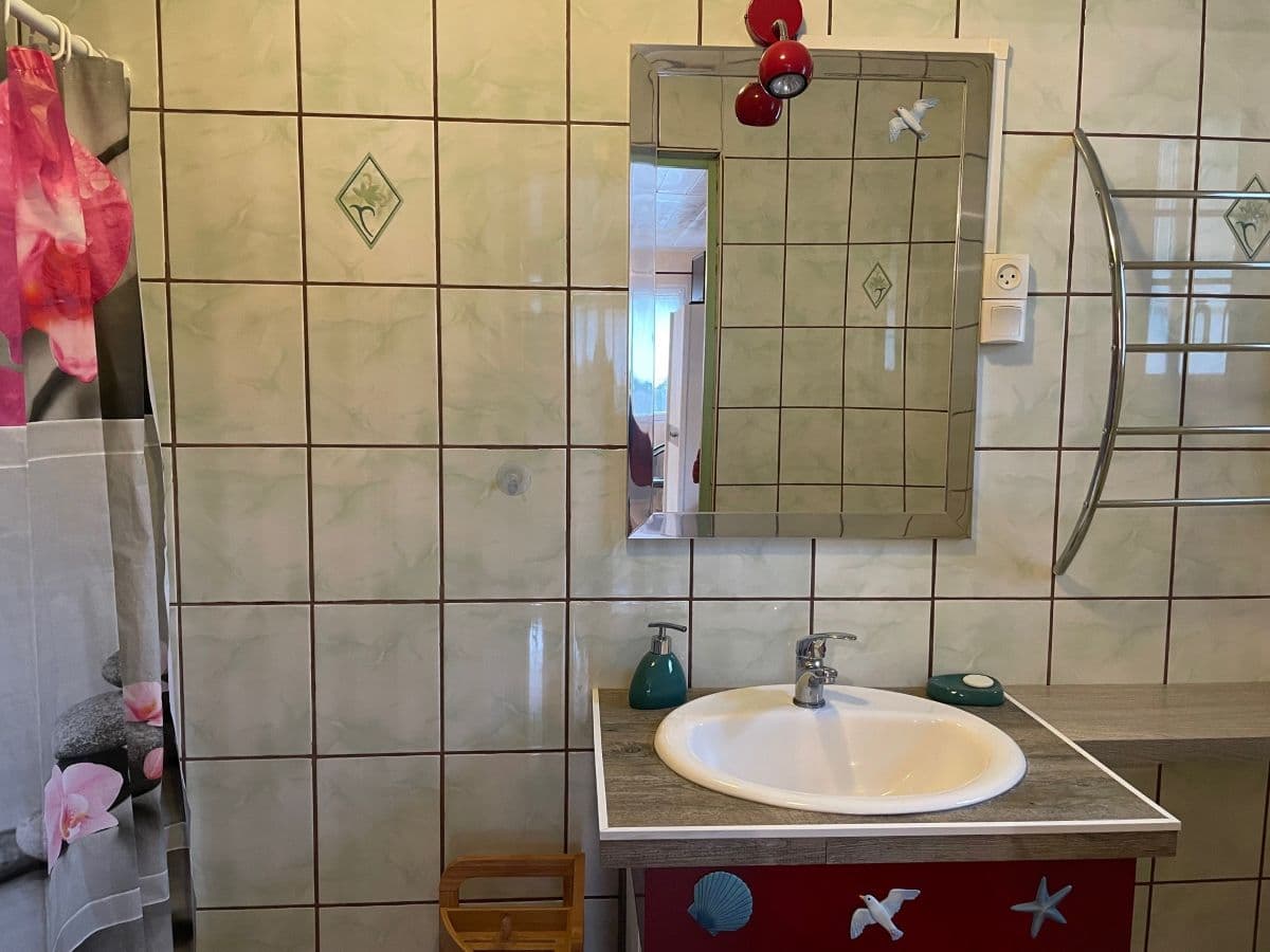 pigeonnier-Bruyols-salle-de-bain