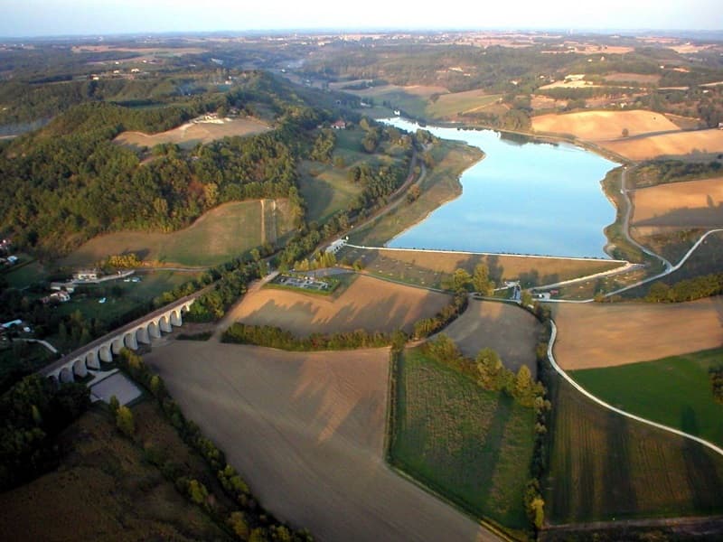 bajamont-vue-lac-peche-destination-agen-tourisme