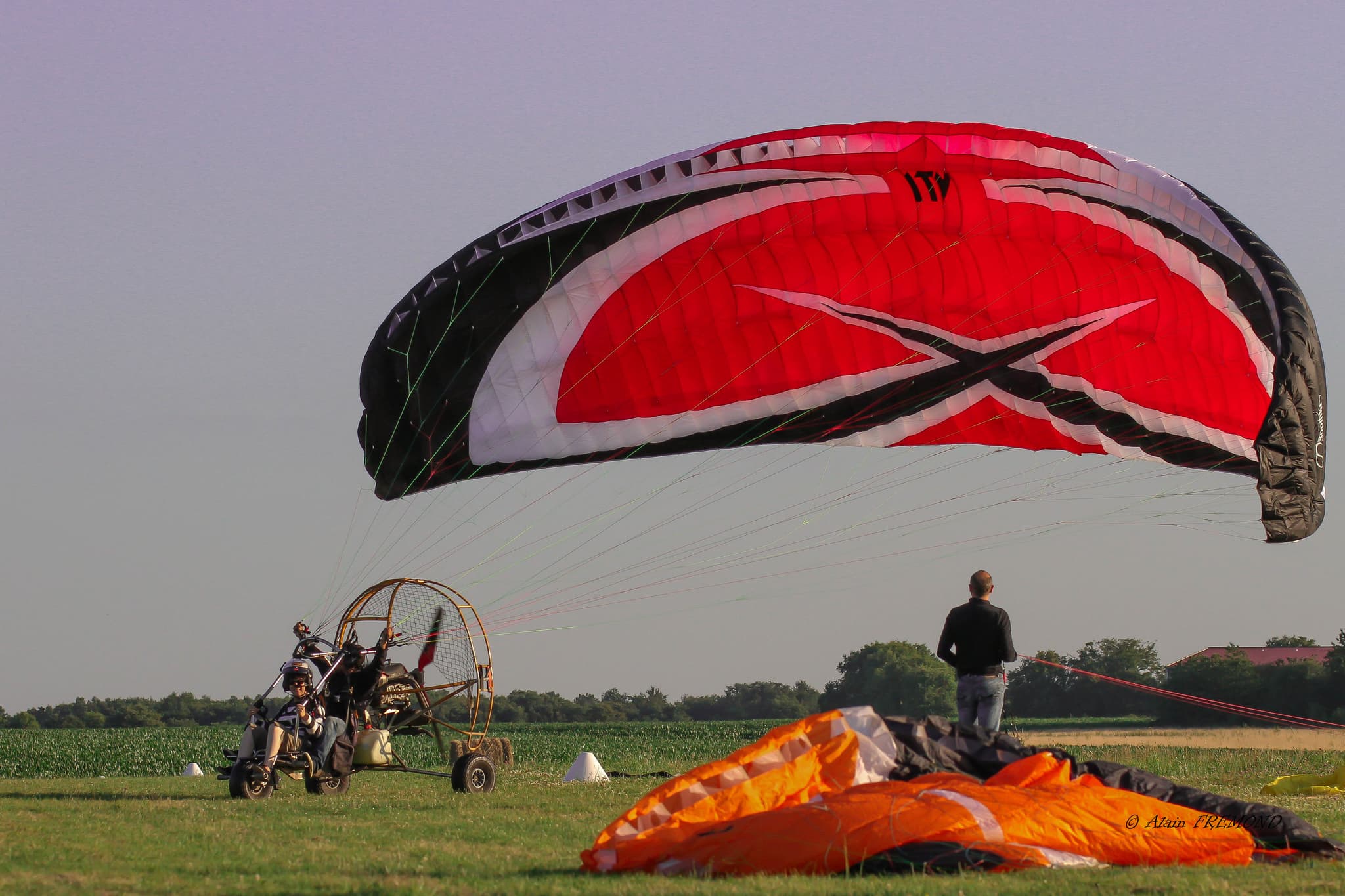 Baptême de l'air en parapente à moteur_3