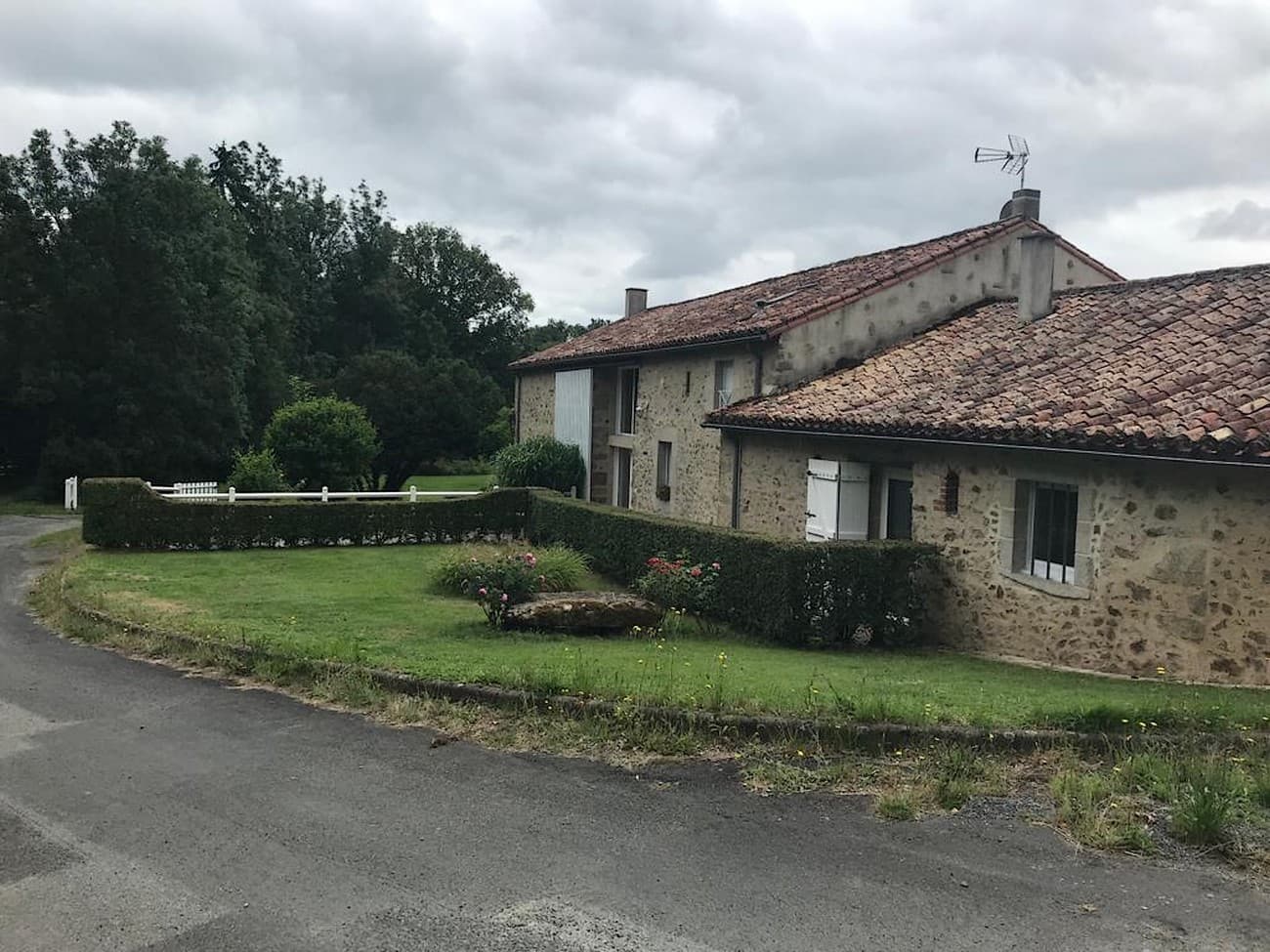 beaulieu-sous-bressuire-gite-albatros-facade
