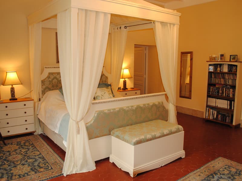 bedroom_4poster