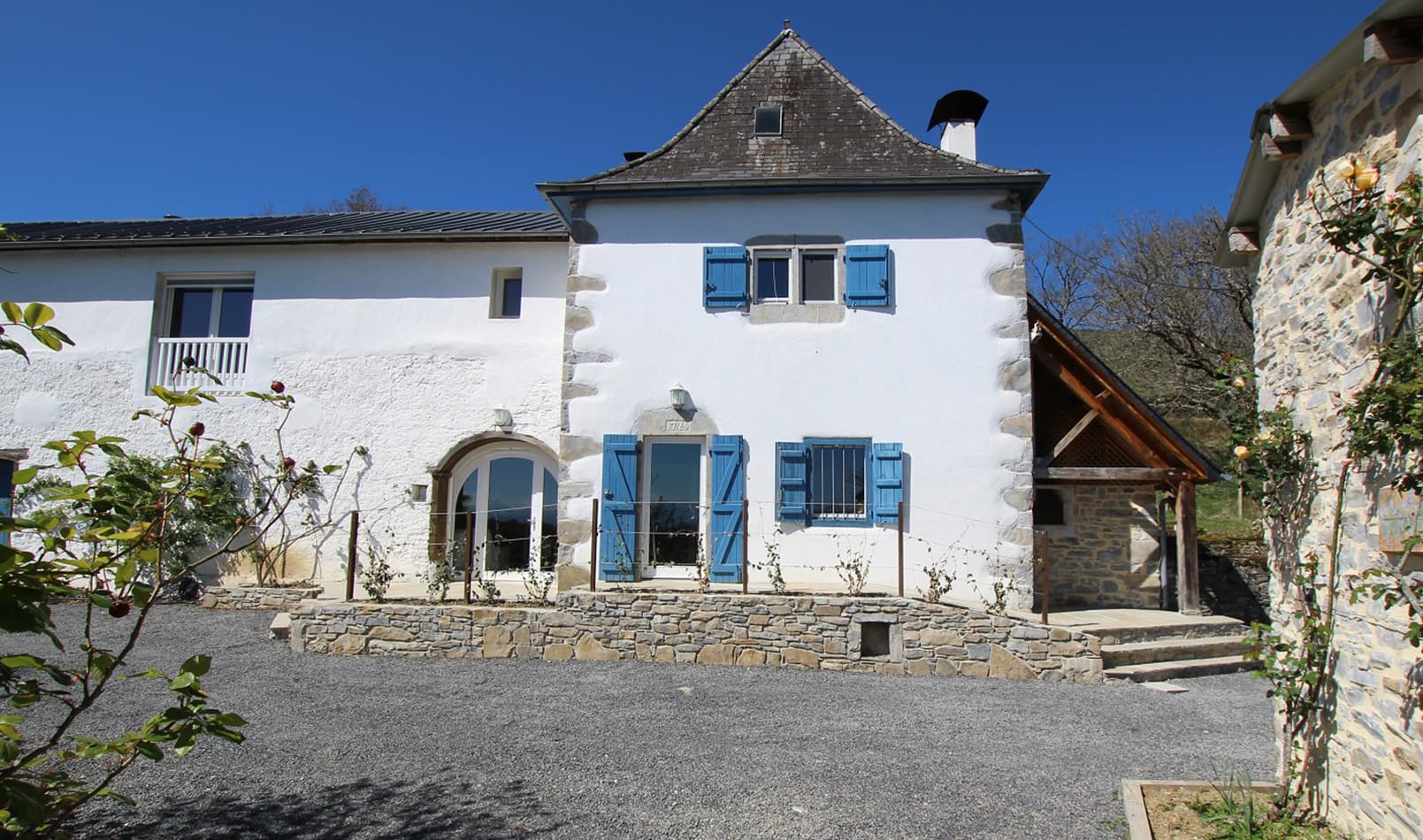 Gîte Belhars montagne basque Soule Menditte façade
