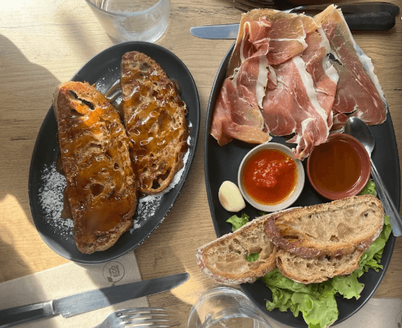 bihotza café brunch bar goûter  hendaye 1