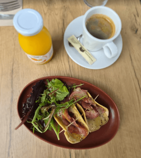 bihotza café brunch bar goûter hendaye 7