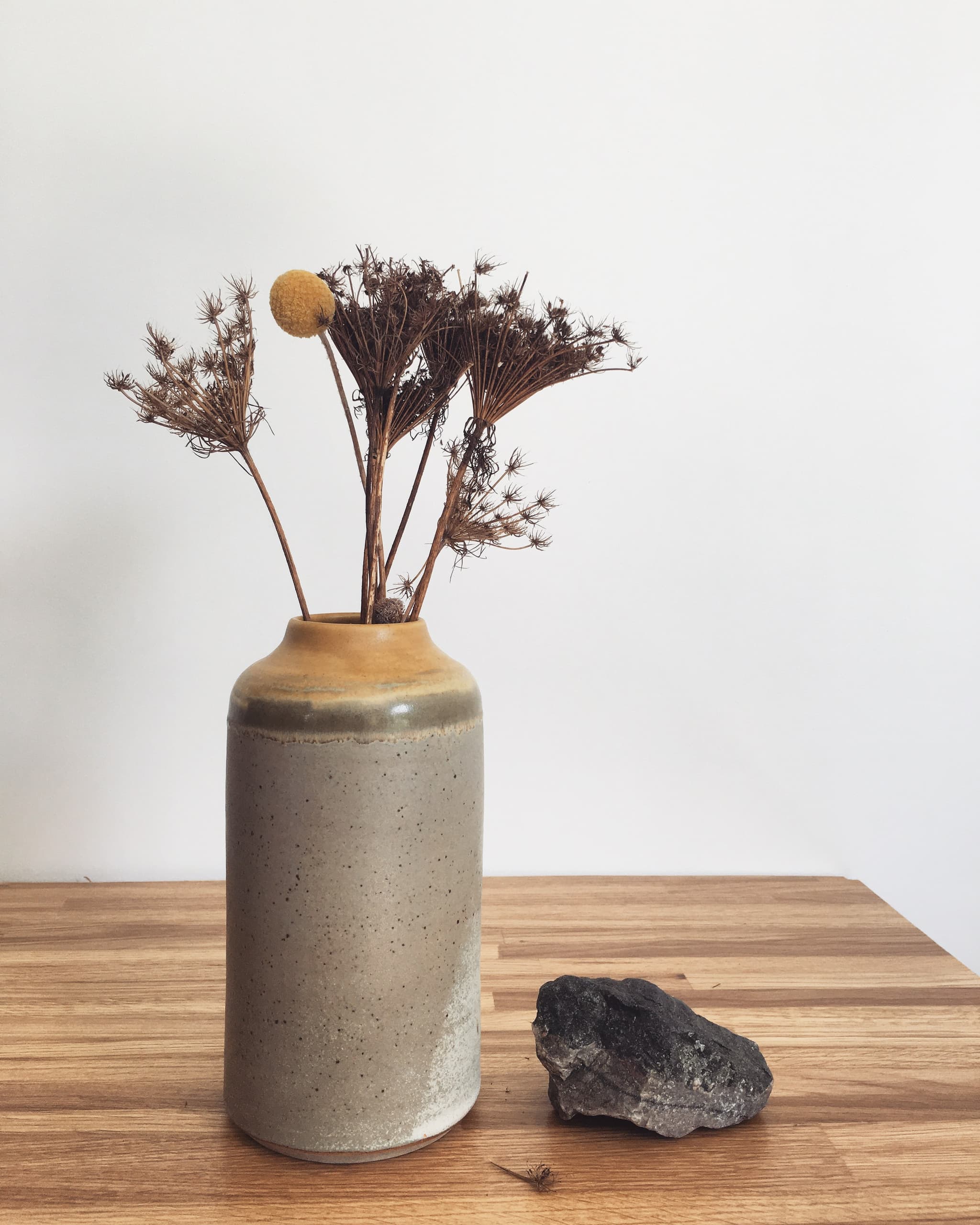 bouteille ocre