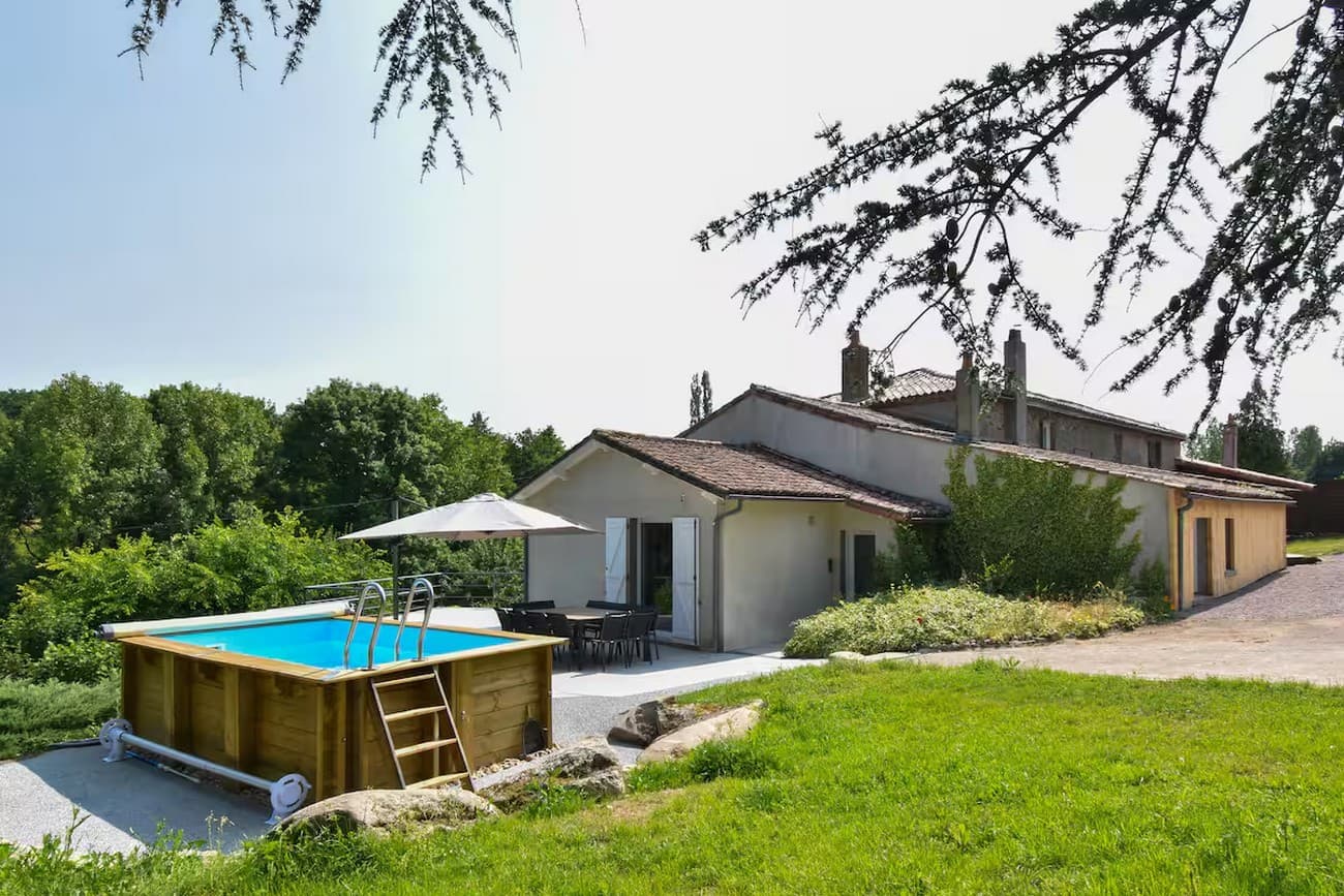 bressuire-gite-de-la-chaize-piscine