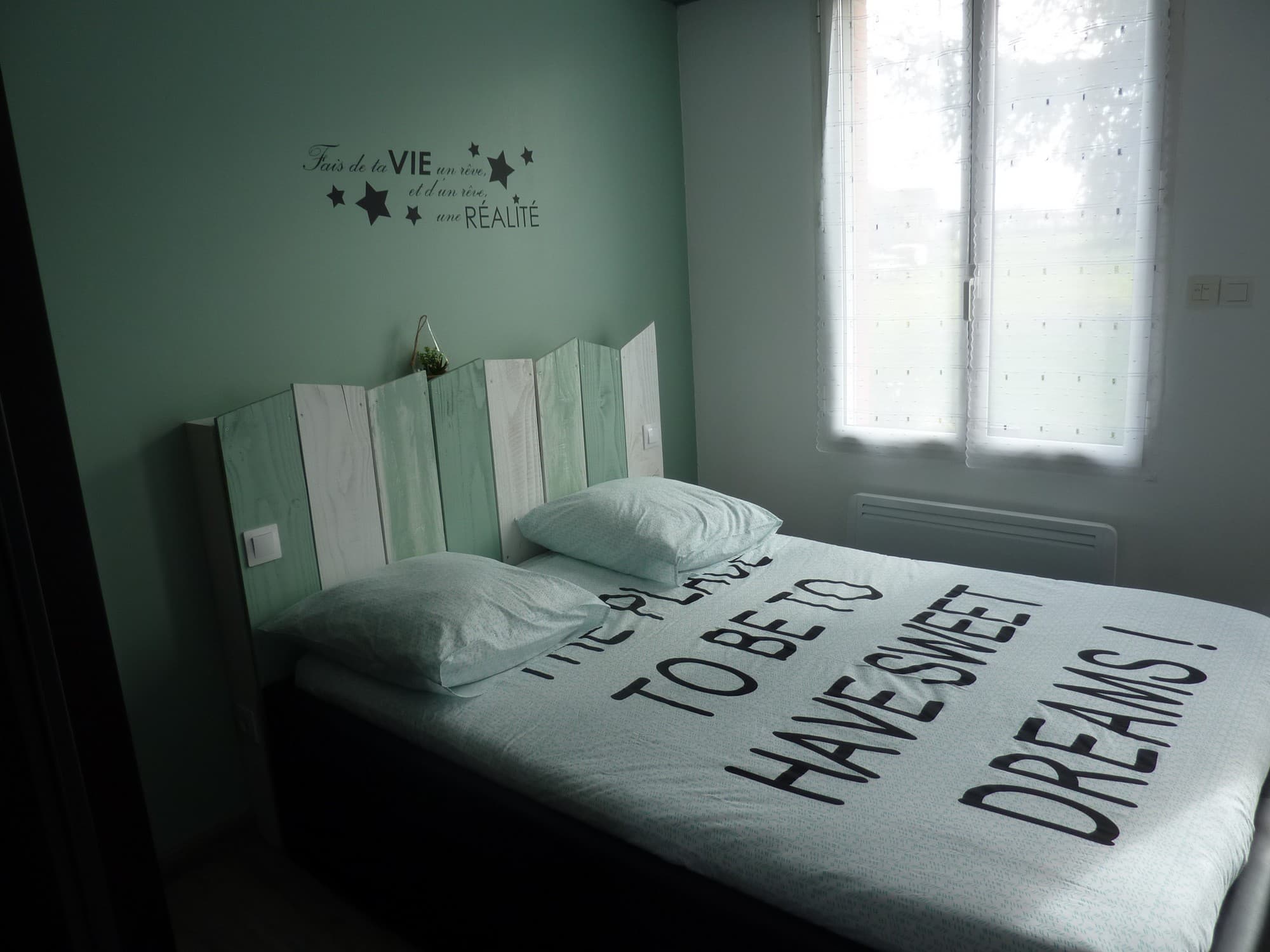 bressuire-gite-studio-la-turlure-chambre1bis