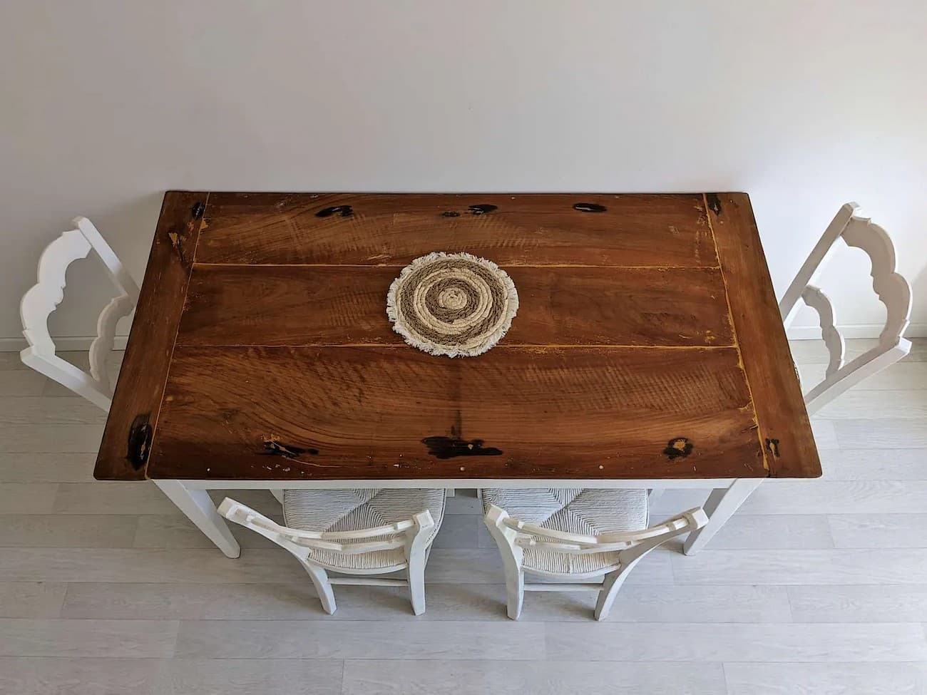 bressuire-residence-alouette-appt2-table