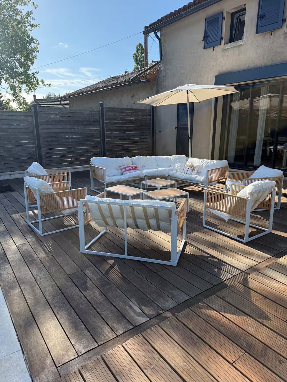bretignolles-gite-maison-des-oliviers-terrasse